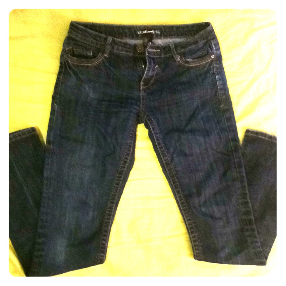 Thread Stretch Straight Leg Jeans Fits Size 4